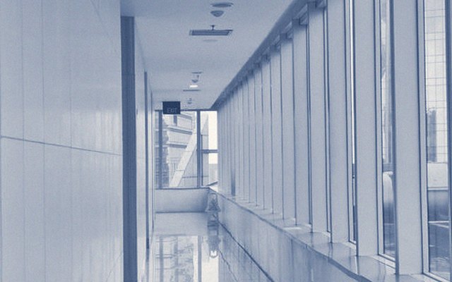 Circulation and glazed corridors
